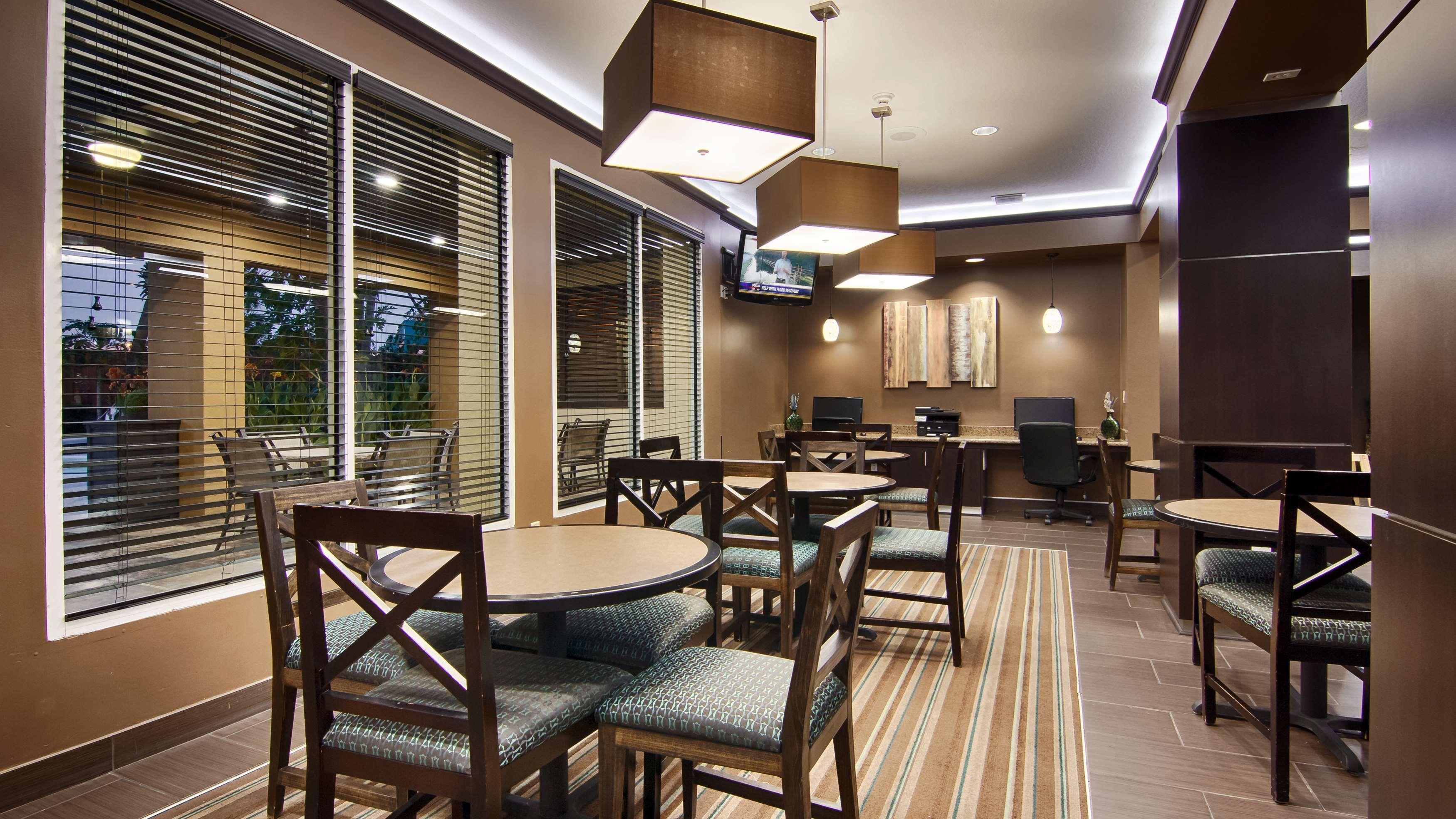 Best Western Plus Seawall Inn & Suites By The Beach Galveston Exterior foto