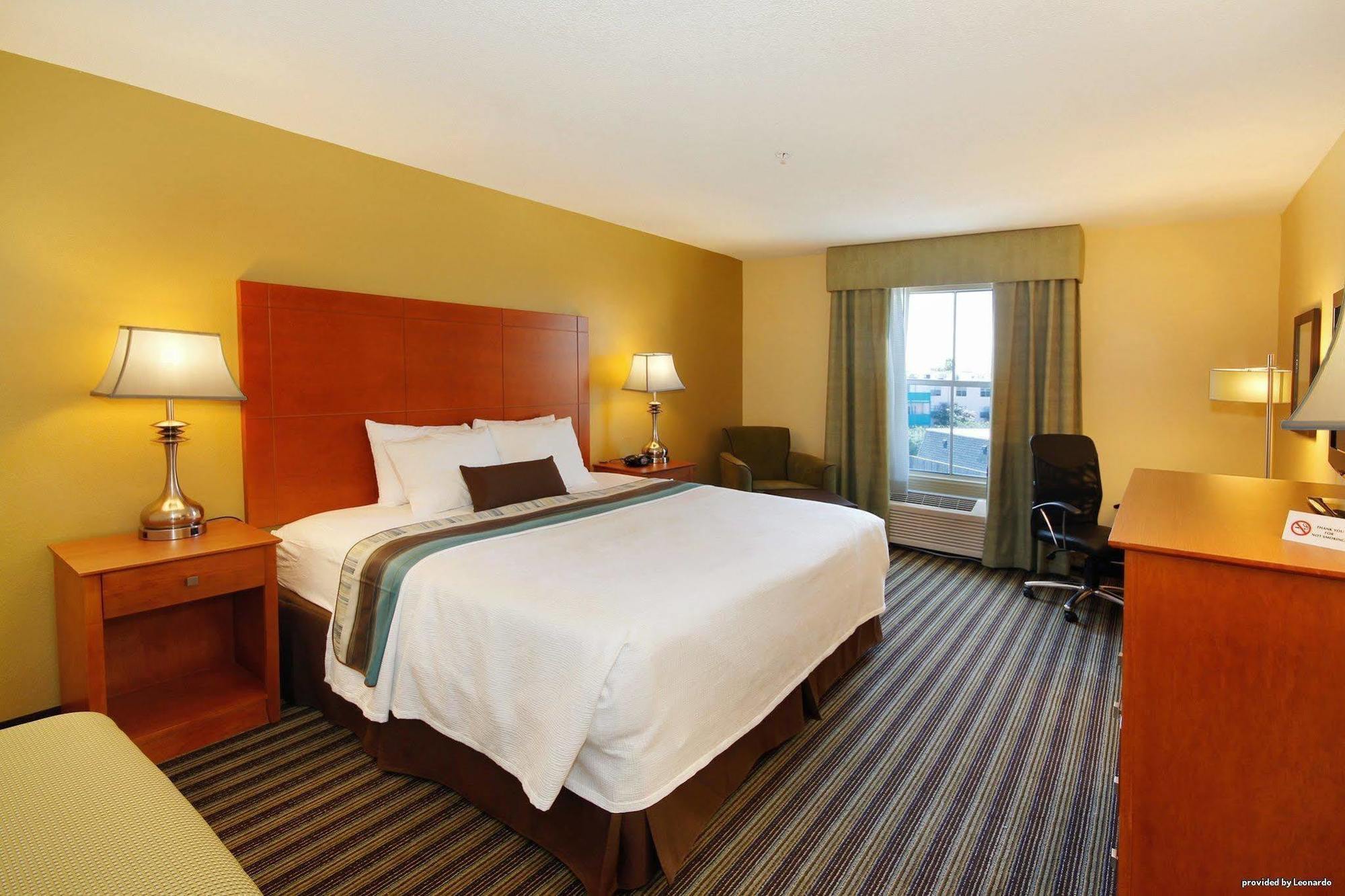 Best Western Plus Seawall Inn & Suites By The Beach Galveston Zimmer foto