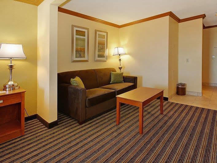 Best Western Plus Seawall Inn & Suites By The Beach Galveston Exterior foto